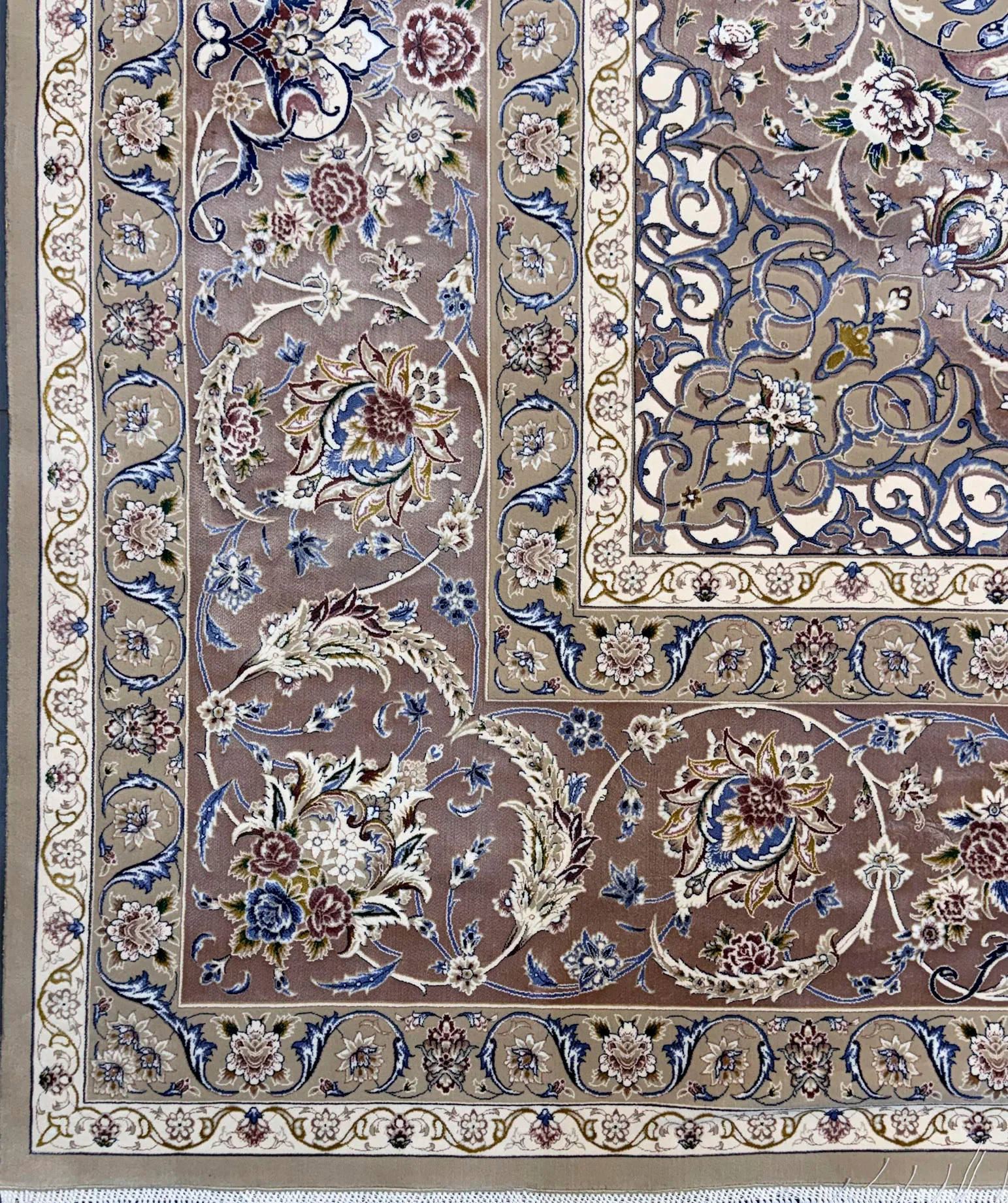 Ковер машинной работы Isfahan Culture