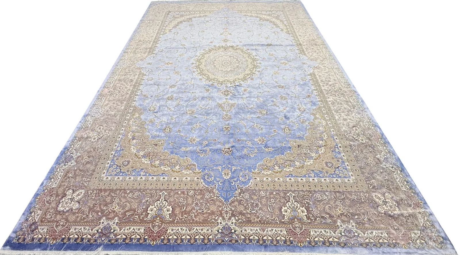 Ковер машинной работы Isfahan Culture