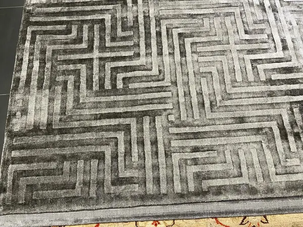 Ковер ручной работы Viscose Geometry