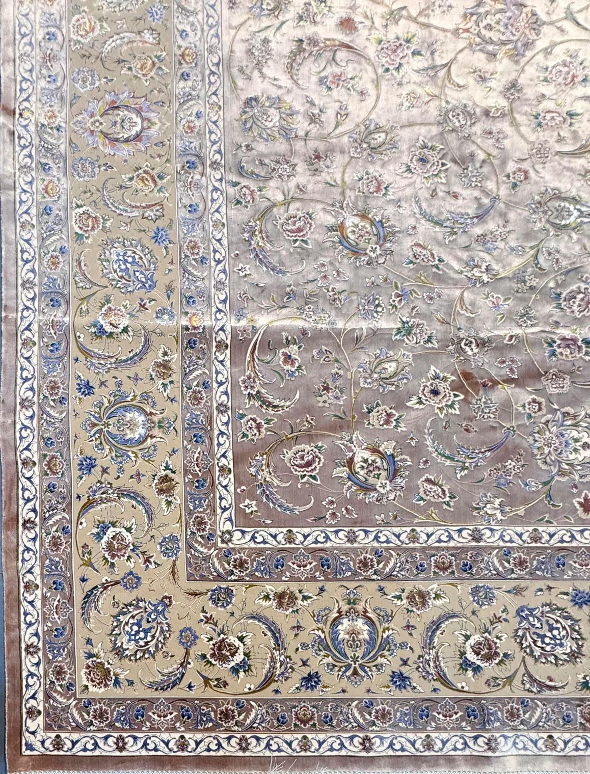 Ковер машинной работы Isfahan Culture