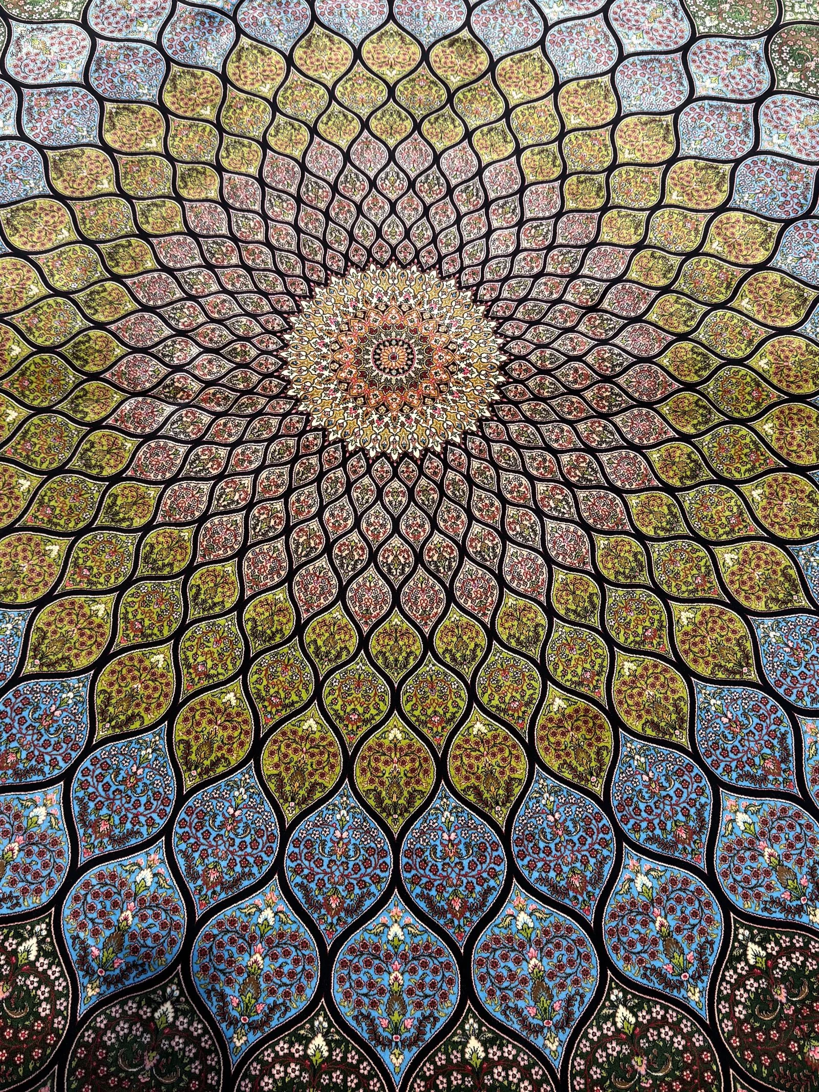 Ковер машинной работы Celestial Bloom