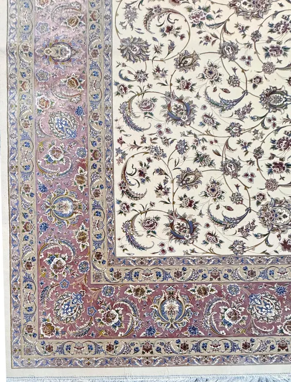 Ковер машинной работы Isfahan Culture