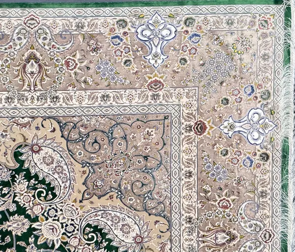 Ковер машинной работы Isfahan Culture