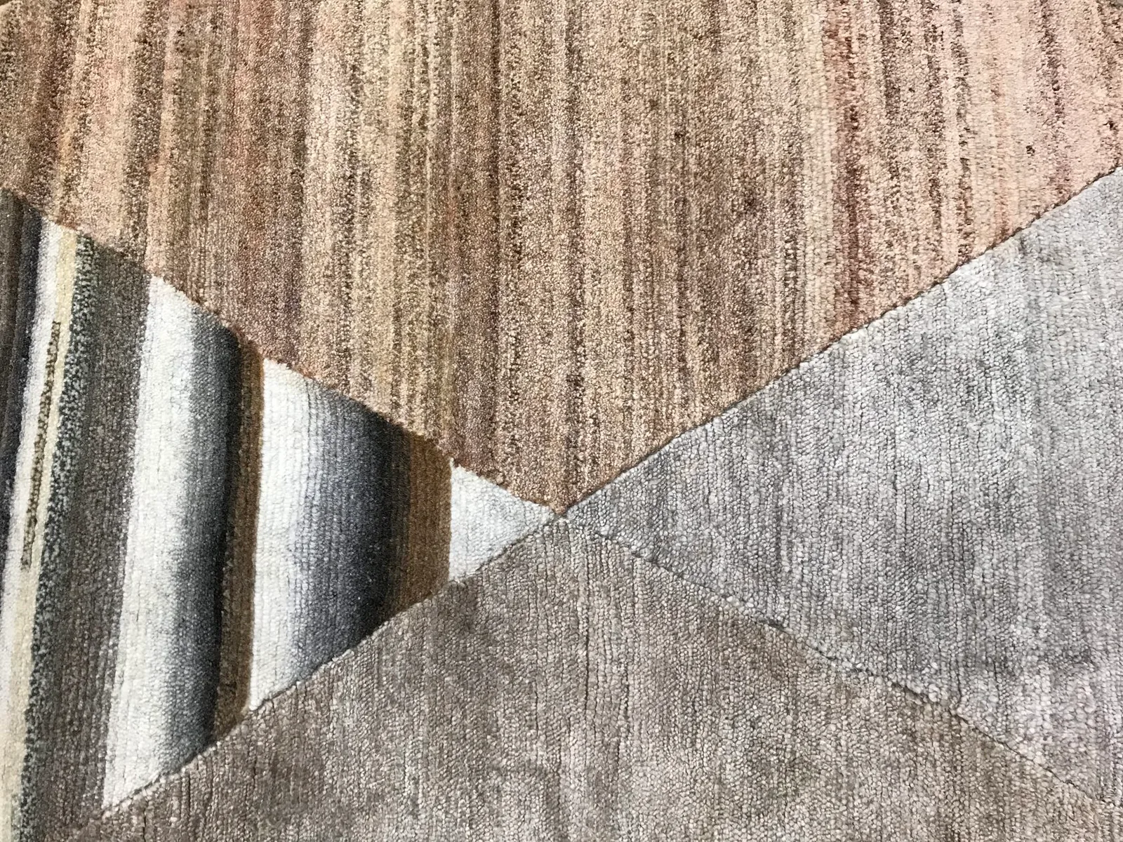 Ковер ручной работы Triangle Natural