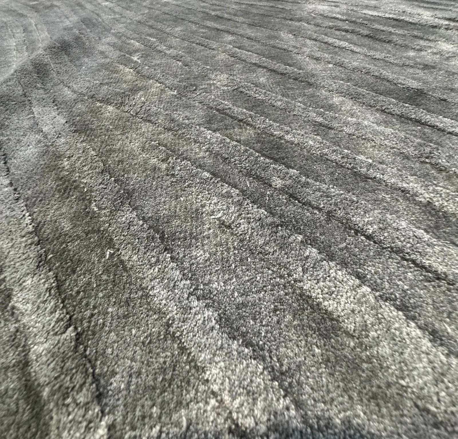 Ковер ручной работы Contour Carpet