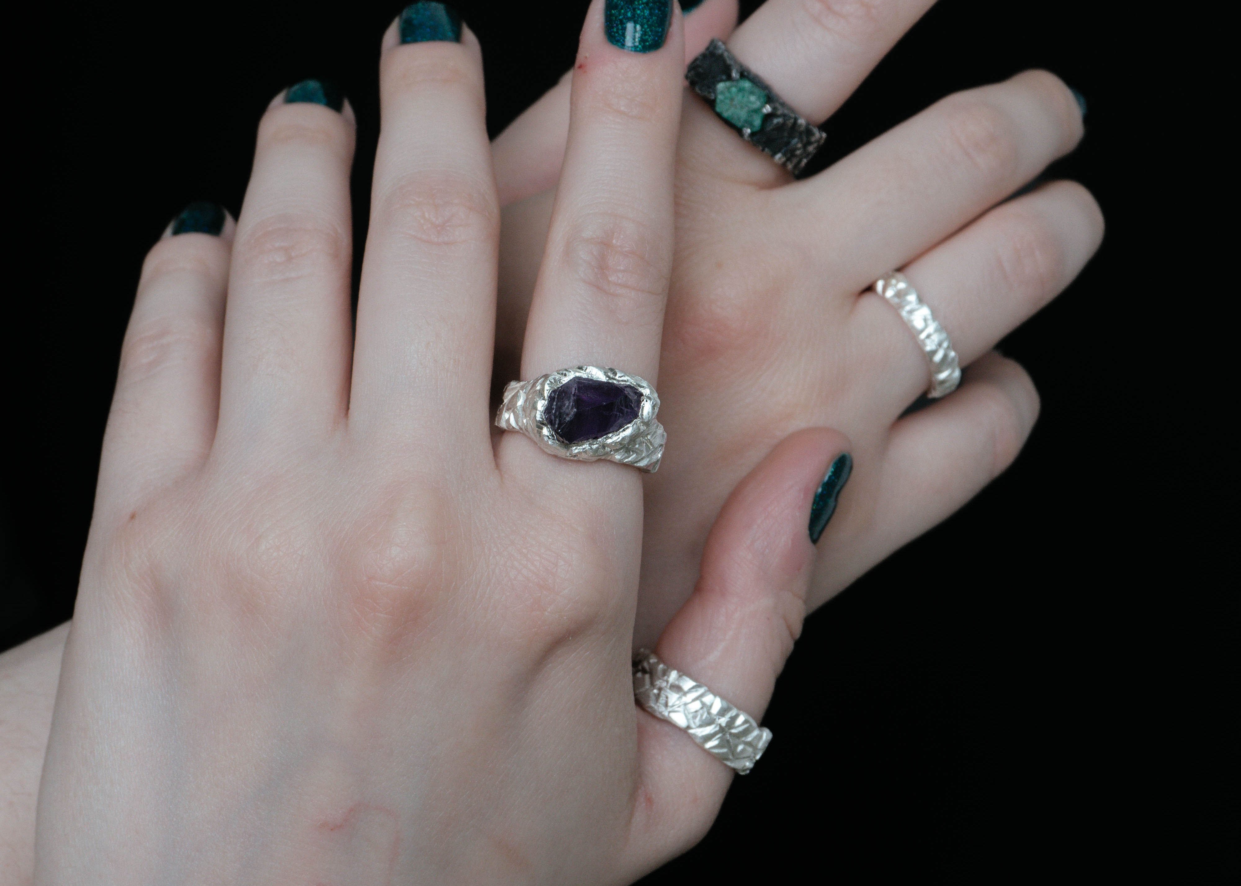 Смотреть всё