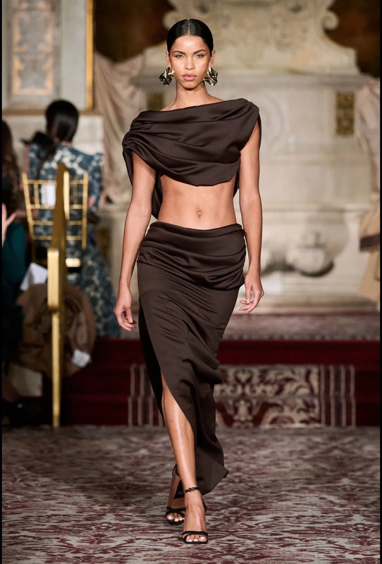Look 6 from the Christian Siriano Fall 2024 Ready-to-Wear collection.