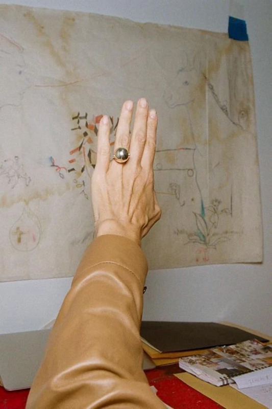Esfera Ring by Jessica Macias for her project gentle things. Photo by Nuria Val.