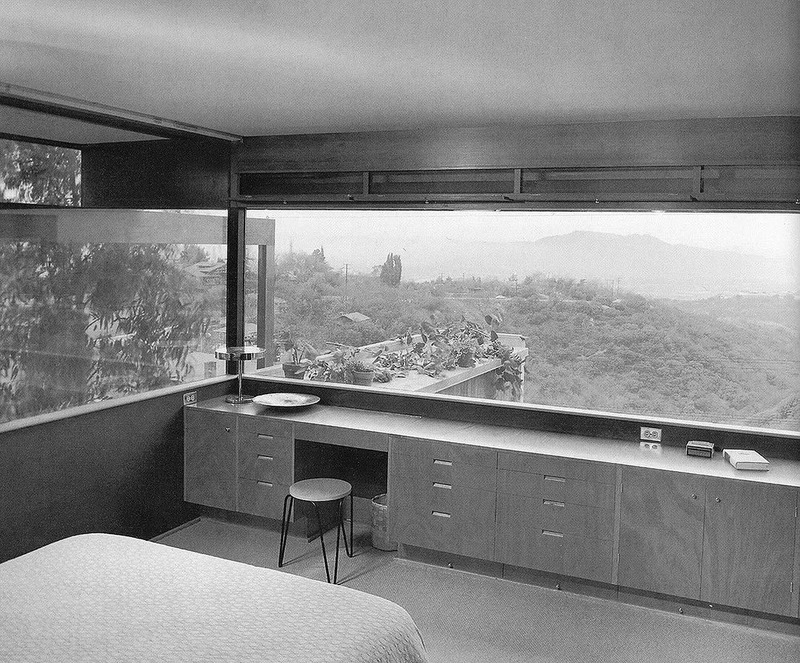 The Hinds House in Los Angeles, designed by Richard Neutra in 1951.