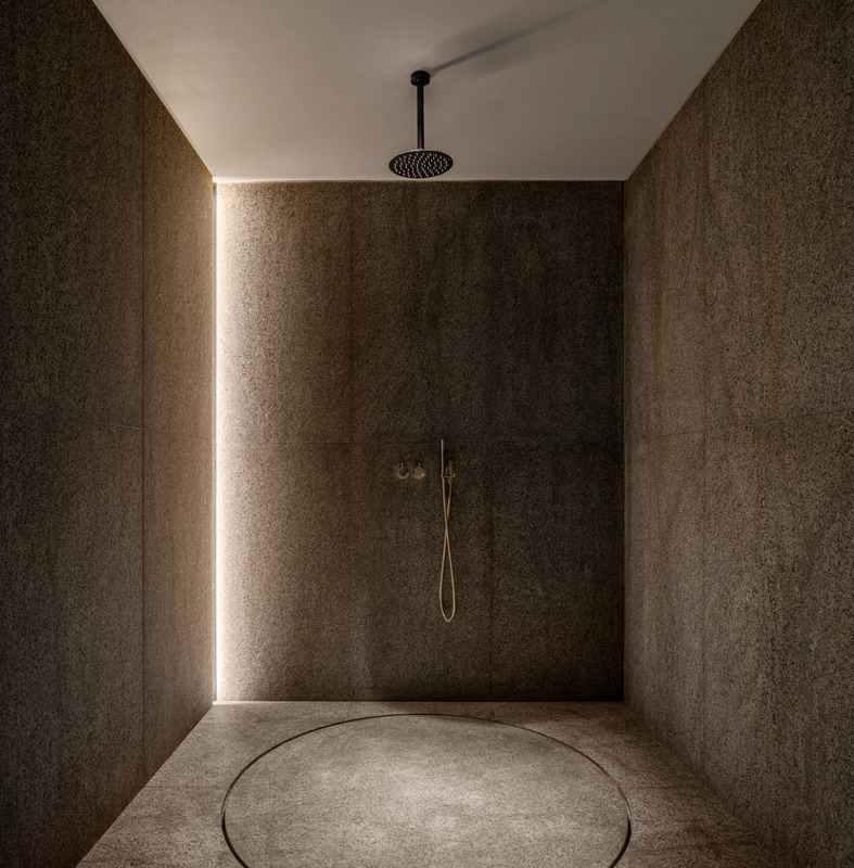 A shower in Aimasiá Villa in Elia, Greece.