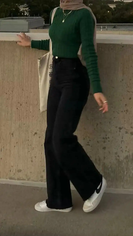 15 Cute Spring 2024 Outfits That Deserve a Spot on Your IG Feed