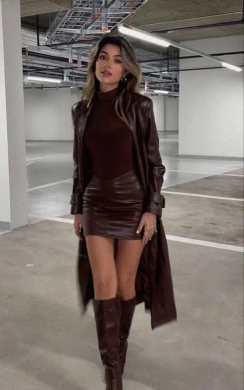 Turn heads this season with female winter holiday outfits that sparkle. From velvet dresses to glittery going out tops for women, these festive looks combine winter fashion with warmth. Perfect for parties, gatherings, and cold weather events, you...