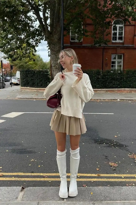 Follow for daily updates and uploads... Link in Bio and description... #kleid #herbstoutfit #herbststil #herbstkleid #sexypullover #dress #autumndress #stylish #outfit #outfitinspiration #outfitideas #outfitoftheday #reddress #reddressboutique #red...