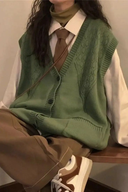 Green Outfits, Mini Dresses, Red Outfits, Workwear, Grunge Style Clothing, Fall Clothing, Cozy Outfits, School Clothing, Teen Girl Clothing