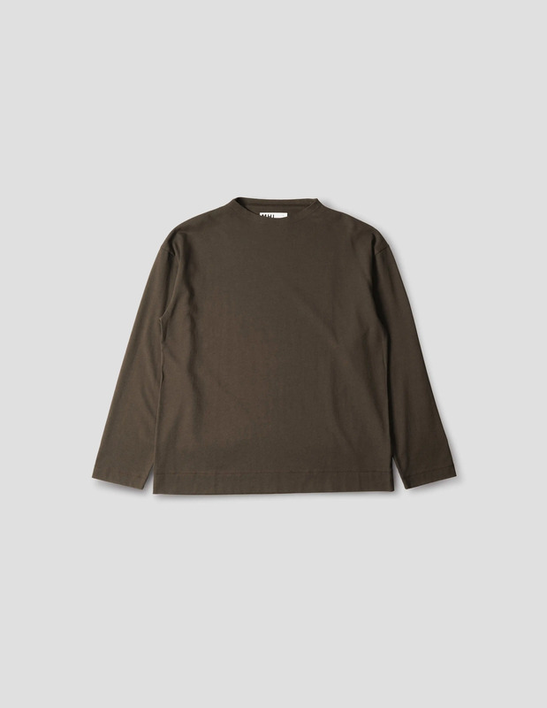 MHL. SMOCK NECK T SHIRT | LIGHT COTTON JERSEY | EBONY