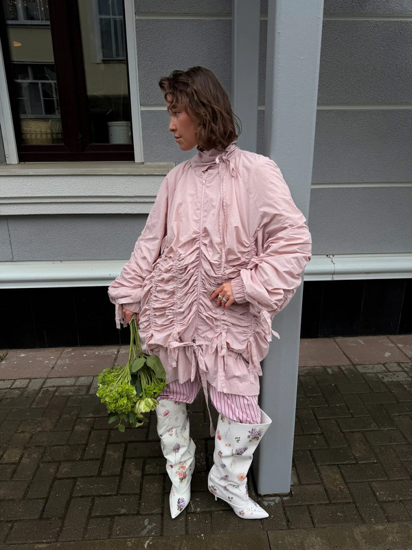 Rococo Zephyr Windbreaker