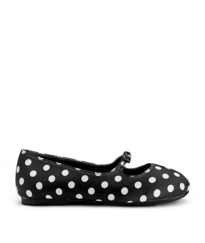 Age Of Innocence – Shoes