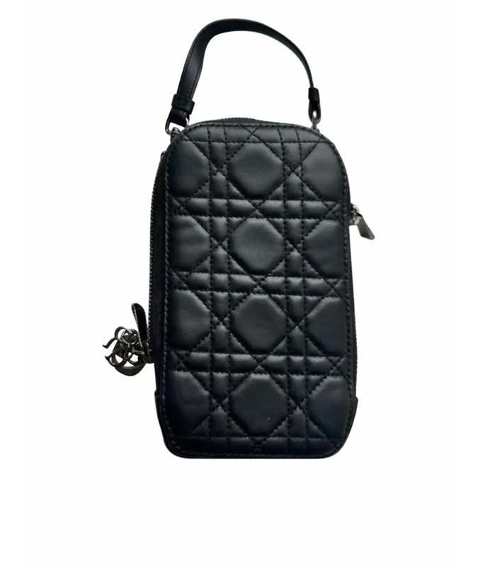 CHRISTIAN DIOR