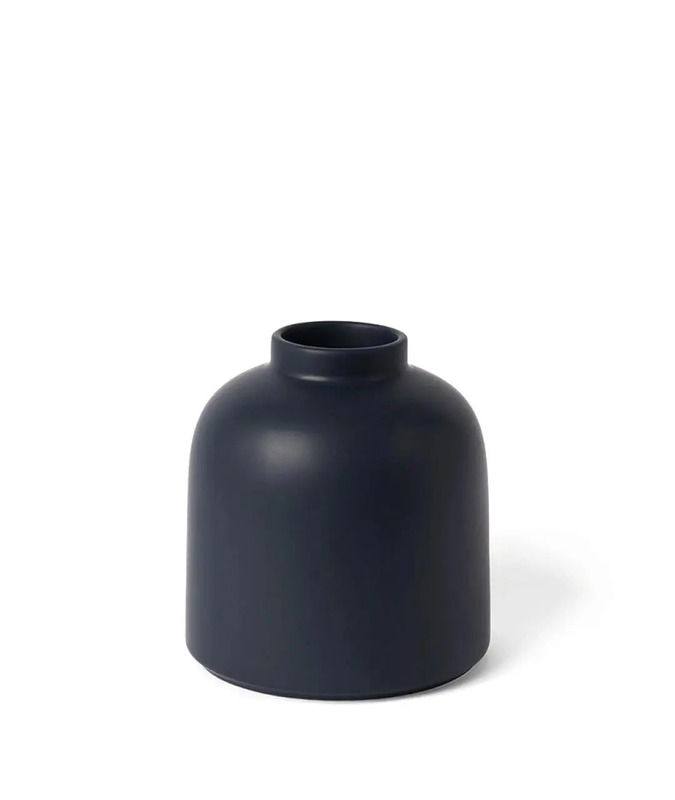 RAAWII – Vase