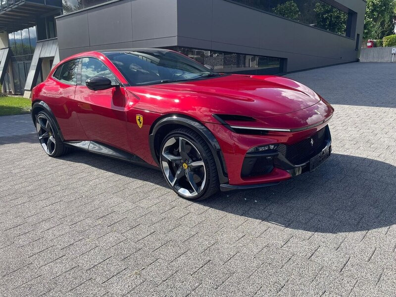 Смотрите, какая машина: новый Ferrari Purosangue 2022-2025 2025 года за 89 990 000 рублей на Авто.ру!