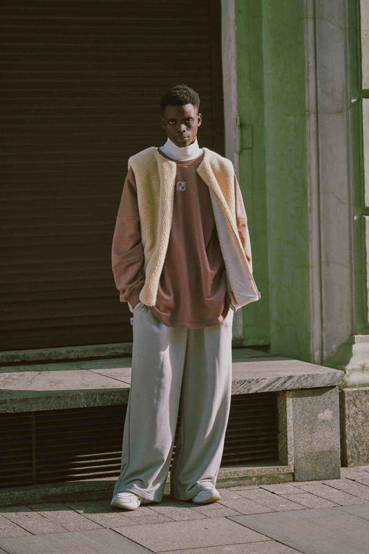 Baggy Trousers Logo Drizzle gray
