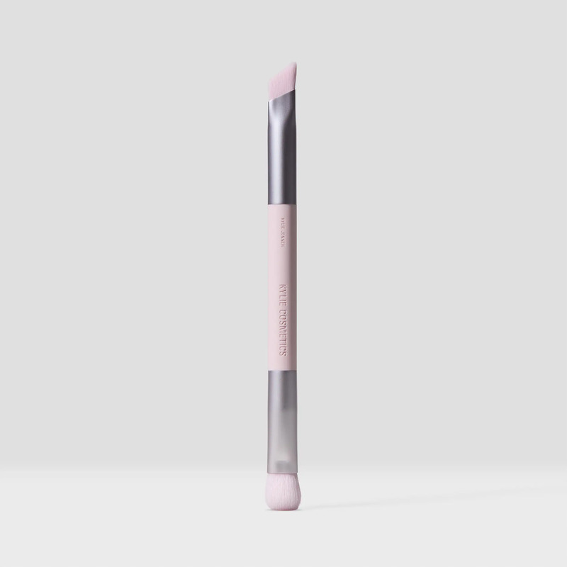 Precise Sculpting Complexion Brush 05