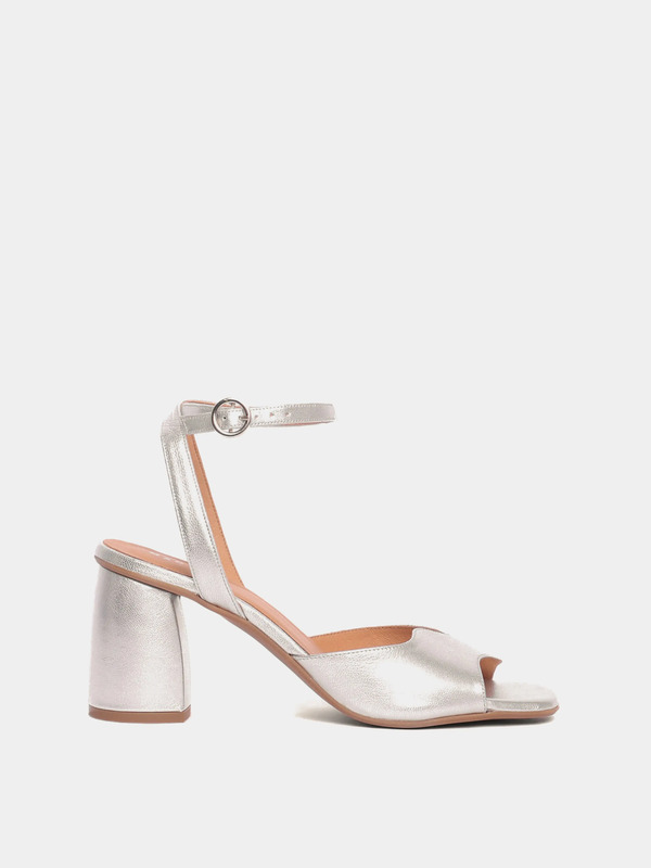 Malaga Silver Heel