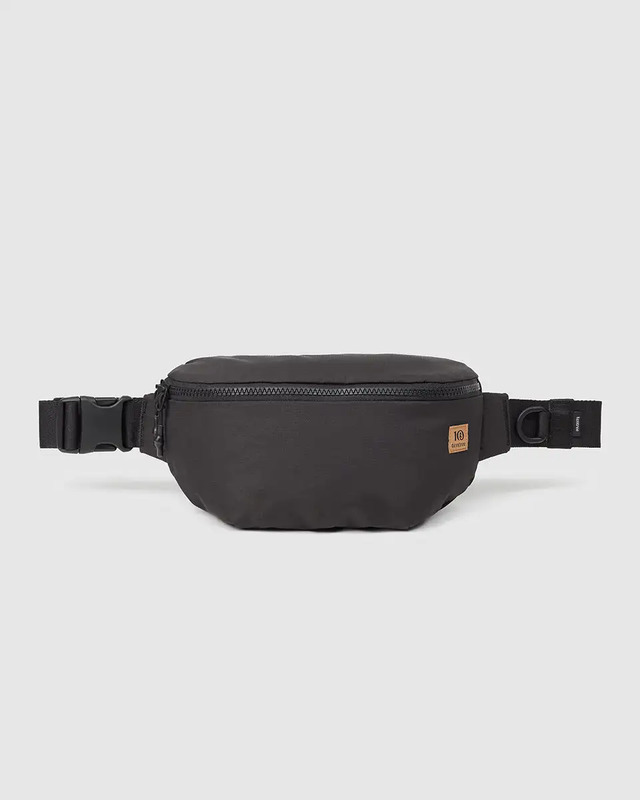 Conway Hip Pack