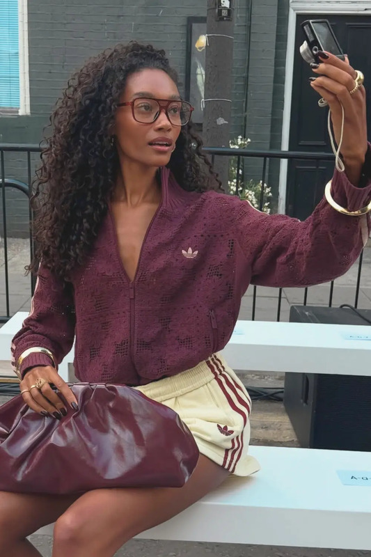 sporty chic