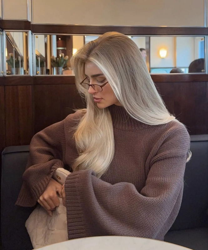 hollyjai