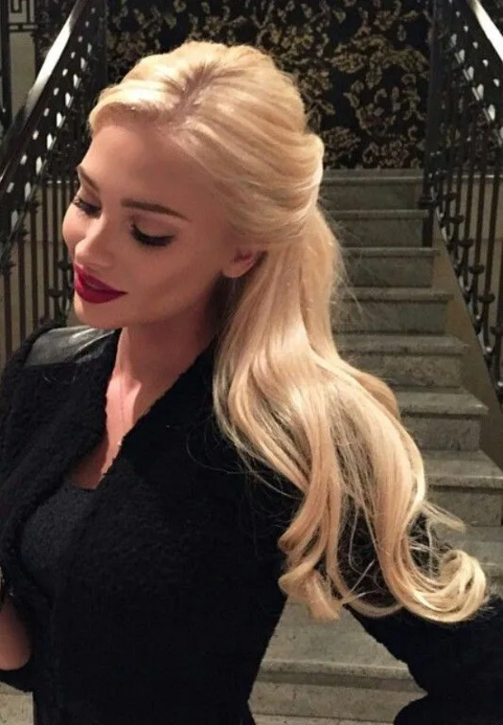 How To Keep You Hair Blonde Hair Healthy | That Girl Haircare Finds