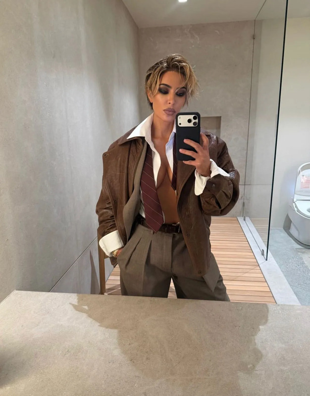Autumn Kim Kardashian's shoot