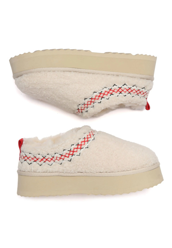 Women's White Lewin Plush Platform Slippers In Sand | 3 Uk | Everau Australia