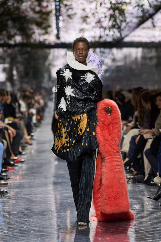 Look 1 from the Christian Dior Spring 2026 Couture collection, designed by Jonathan Anderson.