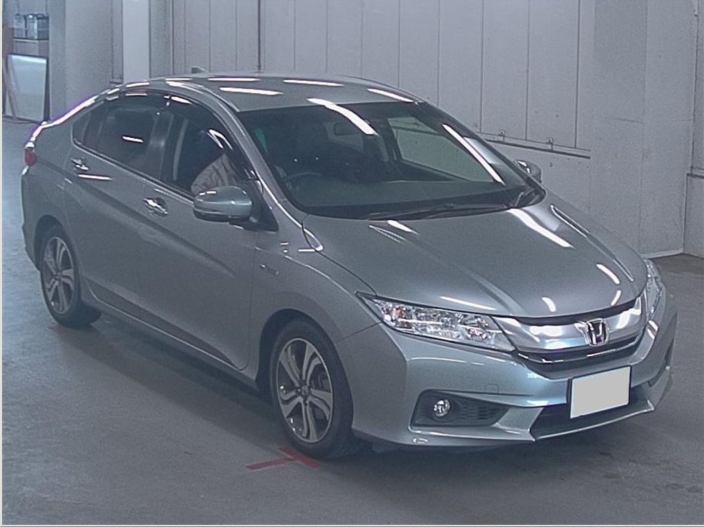 Грейс 2015. Honda Grace. Хонда Грейс гибрид. Honda Grace 2014. Honda Grace Hybrid 2014.