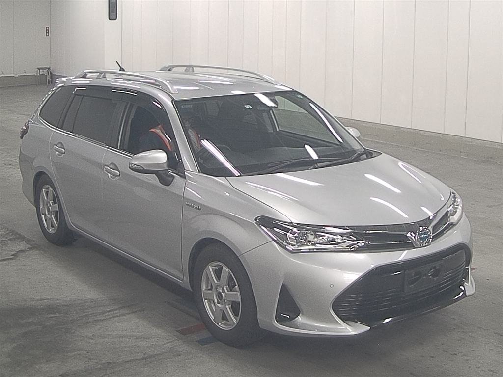 Toyota Corolla Fielder Cross