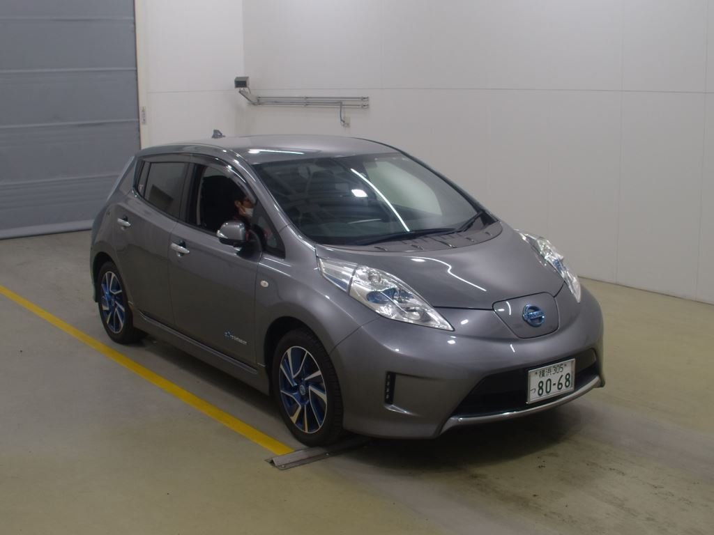 Nissan Leaf G Aero Style 2014 | Выполненные заказы