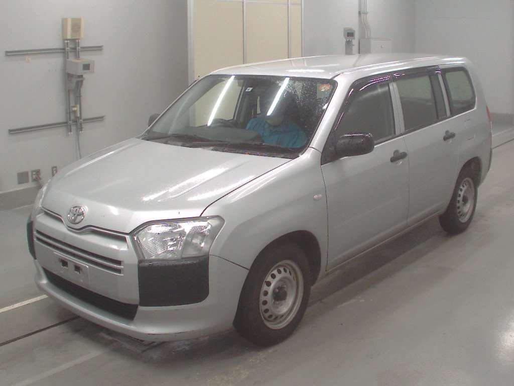 Toyota Probox 2022