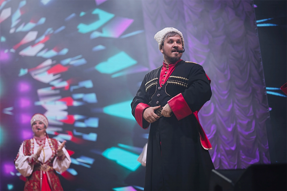Живая музыка на юбилей: заказать казачий хор