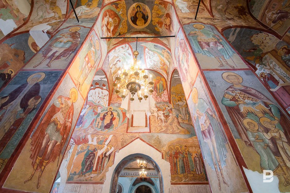 Успенский собор изнутри