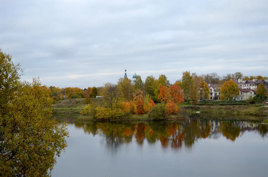 Приоратский парк © Александров [BY-SA]