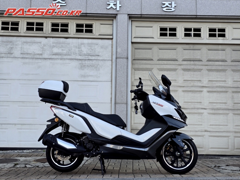 DNA Motors/Daelim XQ 300