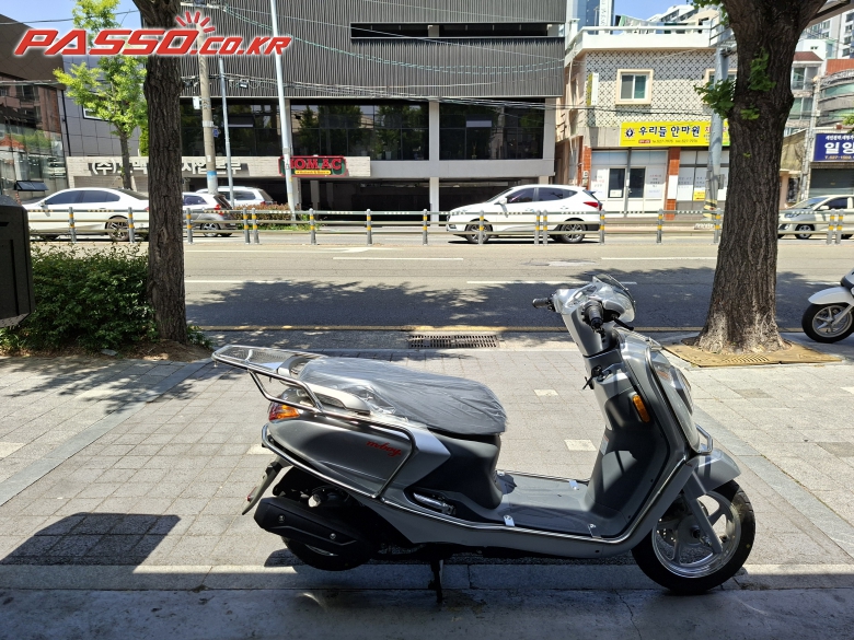 DNA Motors/Daelim 엠보이 125