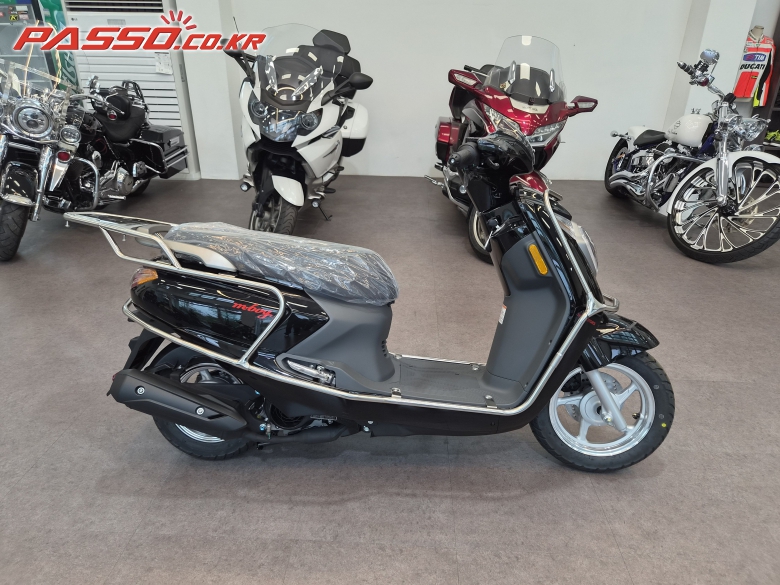 DNA Motors/Daelim 엠보이 125