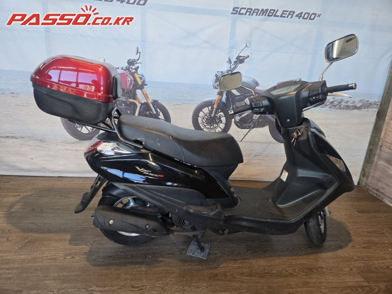 DNA Motors/Daelim VF 100 F