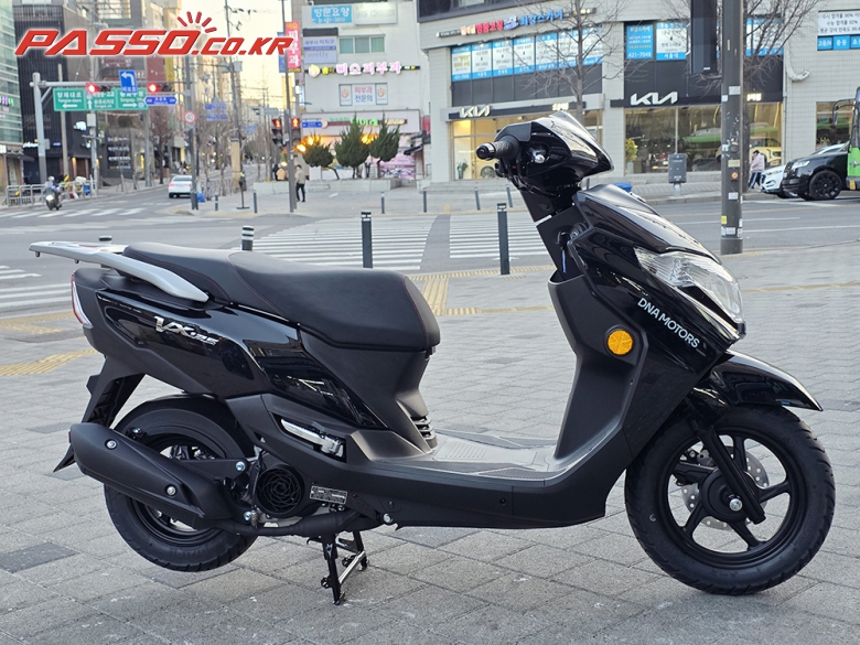 DNA Motors/Daelim VX 125