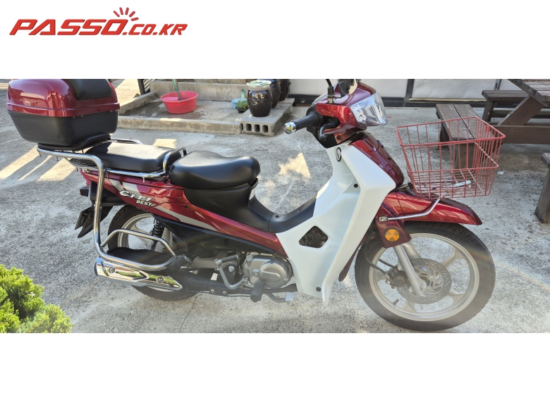 DNA Motors/Daelim CB 115