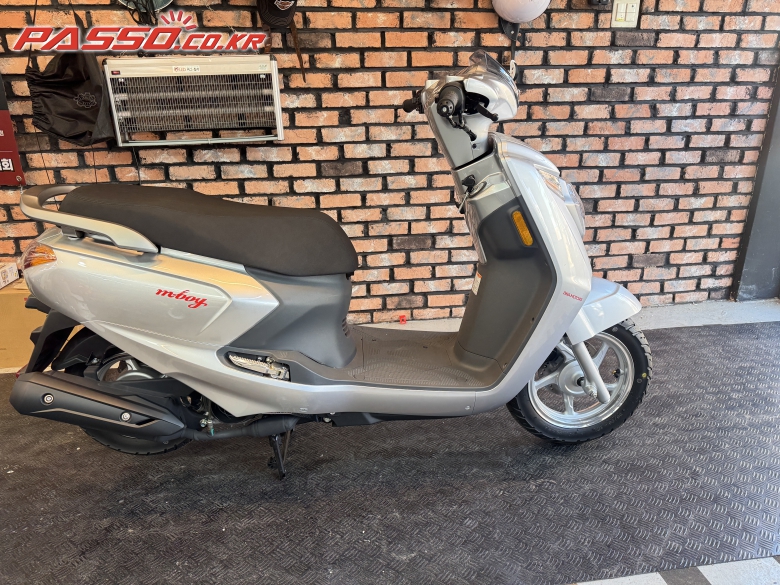DNA Motors/Daelim 엠보이 125