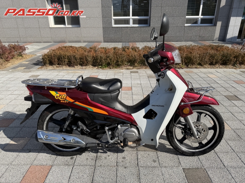 DNA Motors/Daelim CB 115
