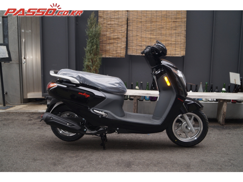 DNA Motors/Daelim 엠보이 125